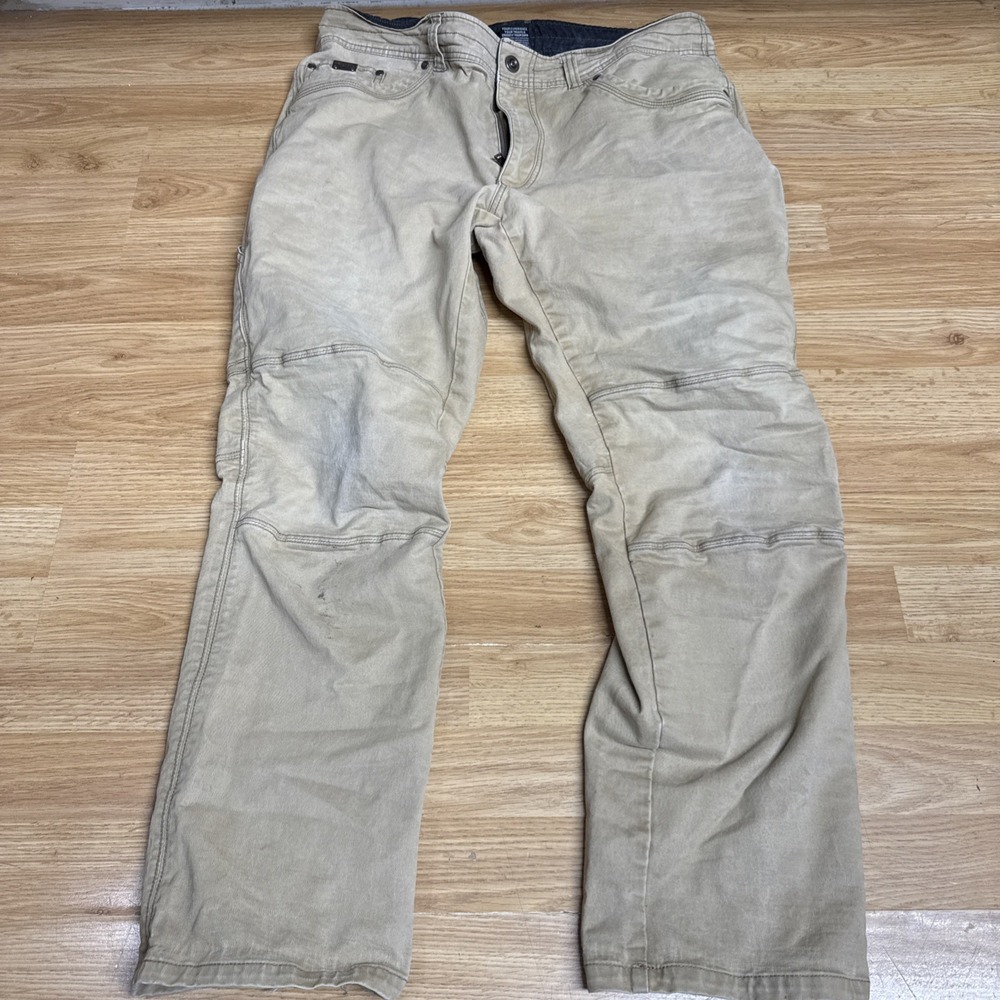 Kuhl Men's Tan Canvas‎ Cargo Hiking Pants - Size 38 x 30